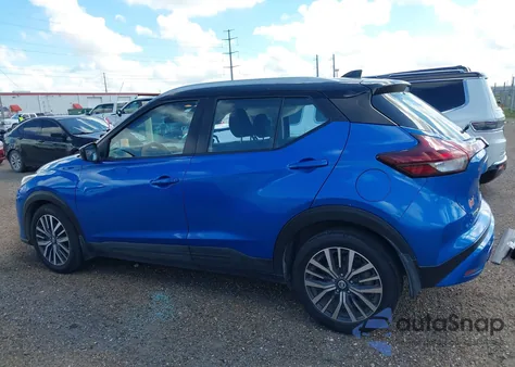 2021 Nissan Kicks Sv Xtronic Cvt z USA, uszkodzony, nr VIN 3N1CP5CV2ML541107